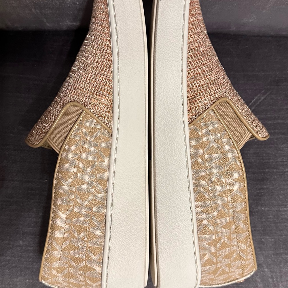 Women's Keaton Slip On Sneakers - Picture 2 of 6